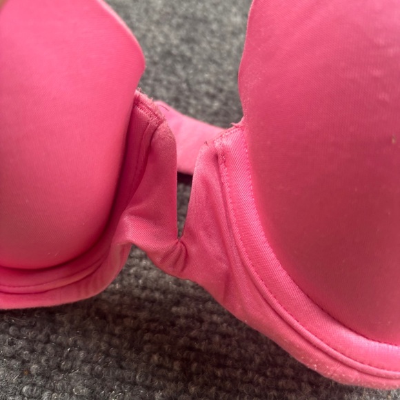 VICTORIA’S SECRET Women’s Pink Very Sexy Push Up Bra size: 34B - Picture 2 of 4